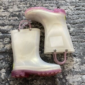 Toddler rain boots size 9